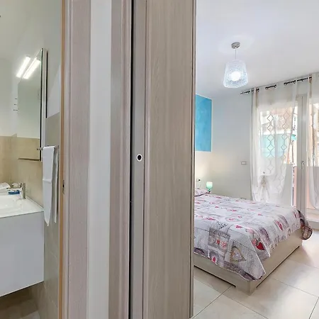 Shanaia Apartamento Loano
